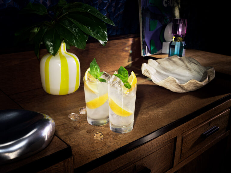 Absolut Drinks - Frame 6